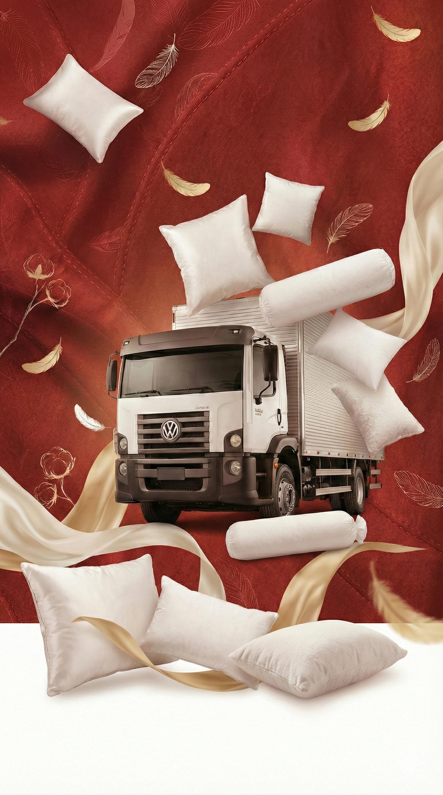 Colagem de fotos da fábrica Nilo Travesseiros em formato mobile